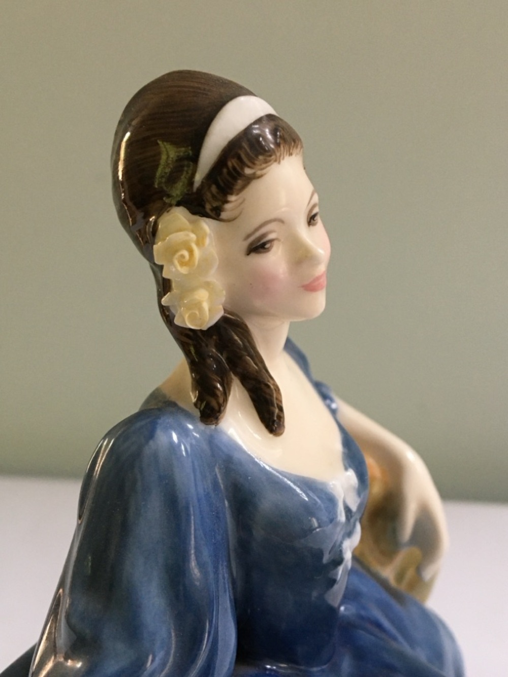 Vintage Goebel W. Germany Porcelain Figurine – European Collectible - Picture 6 of 14